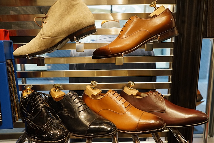 スーツに合うお洒落なビジネスシューズ 革靴 とコーデ おすすめ人気ブランドや選び方 Enjoy Order Magazine