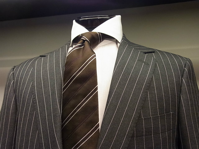 Gray Stripe Suit | グレーストライプスーツ | nate-hospital.com